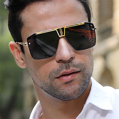 Men's Luxury and Designer Sunglasses .